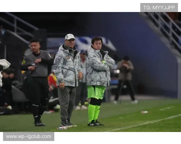 相逢足球队激情重燃的全方位深度团队荣耀介绍盛典故事绽放时刻汇聚